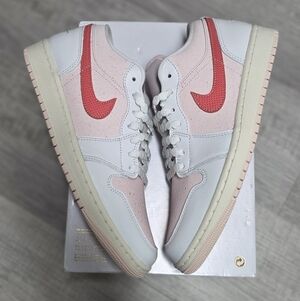 Jordan 1 Milkshake